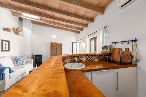 Charming kitchen