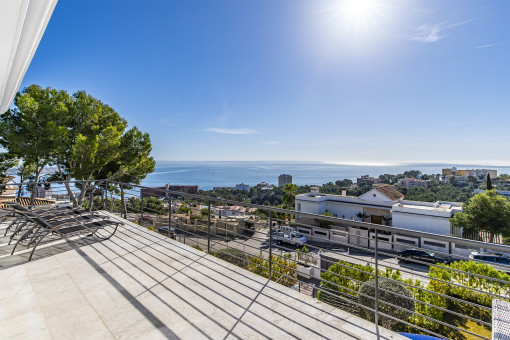 Panorama sea view terrace