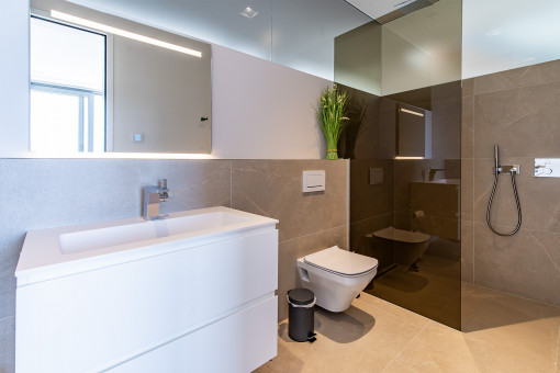 Bathroom en suite
