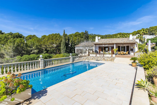 villa in Camp de Mar for sale