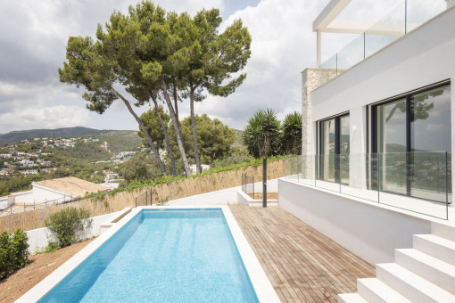 Modern newly built villa with fantastic sea views in Portals Nous