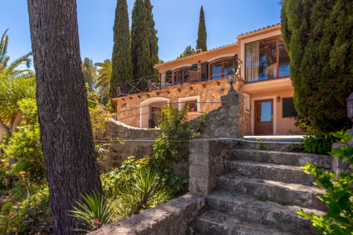 villa in Esporles for sale