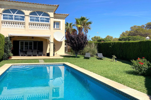 house in Puig de Ros for sale
