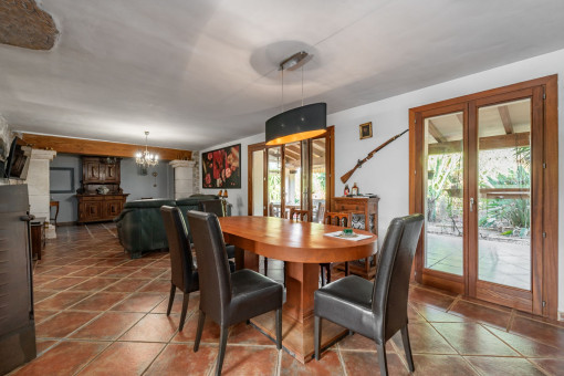 Living and dining area