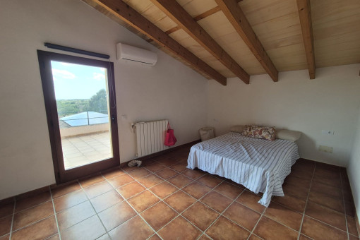 Bedroom upper floor