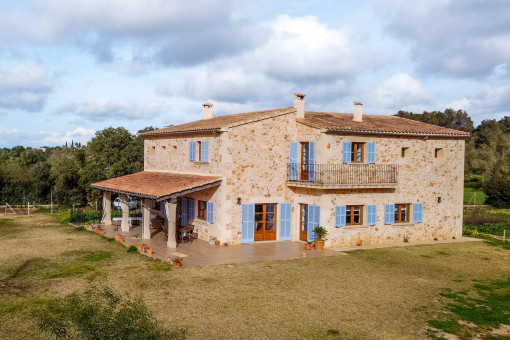 Exclusive natural stone finca with pool and panoramic views in Algaida