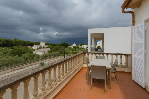 Terrace with sea views