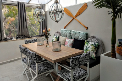 Cosy conservatory 