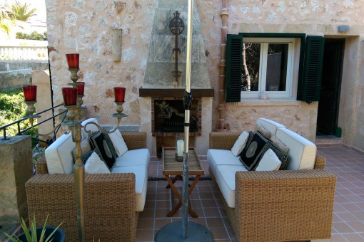 Inviting fireplace terrace 