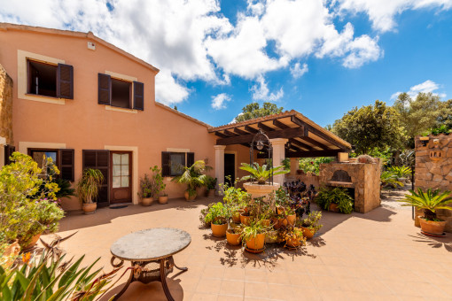 Finca and patio