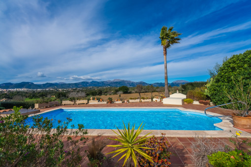 Elegant pool area