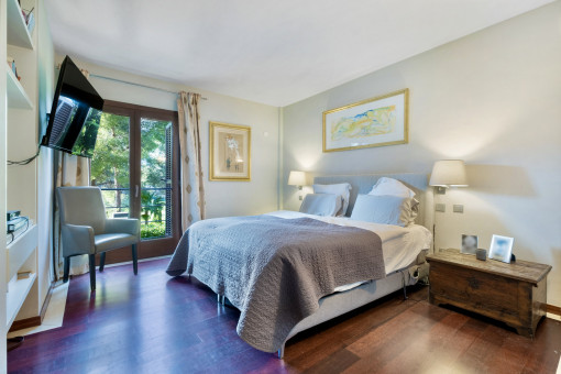 One of 5 spacious bedrooms