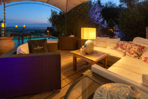 Terrace at night 