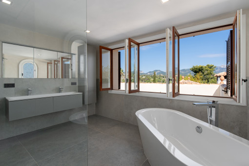 Fantastic bathroom