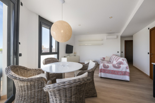 port-alcudia-spacious-terrace-walking-distance-sandy-beach-10