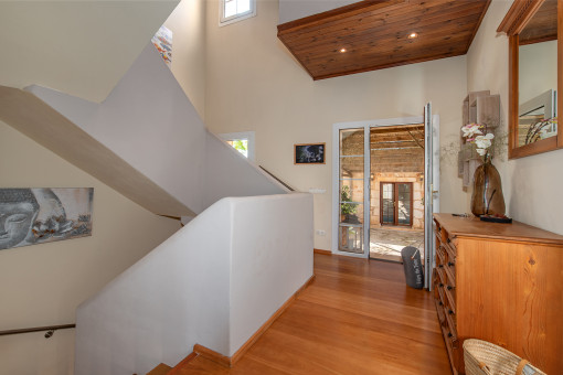 Corridor upstair