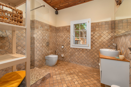 Second bathroom