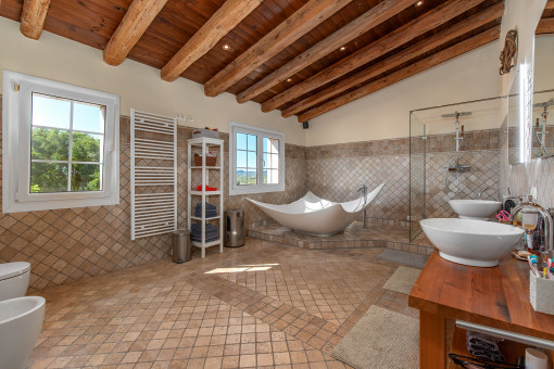 Fantanstic bathroom