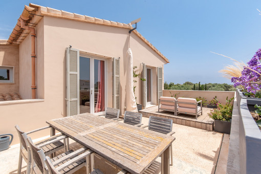Terrace with far reaching views