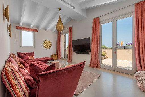 One of 5 bedrooms