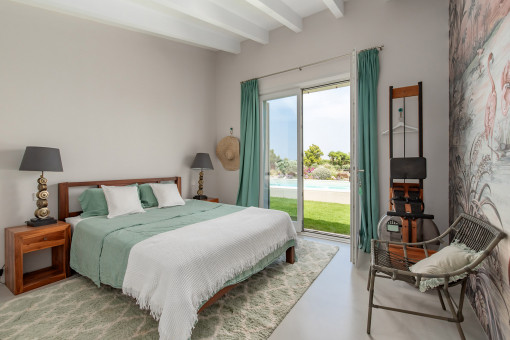 One of 5 bedrooms