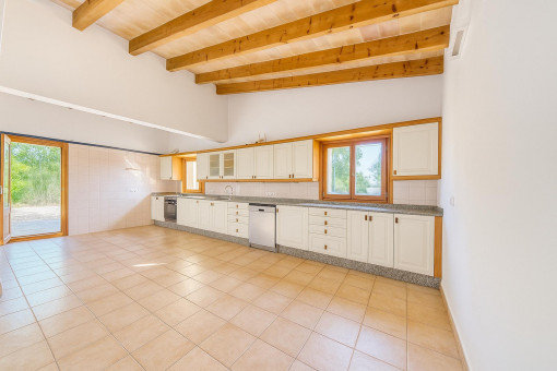 Open kitchen