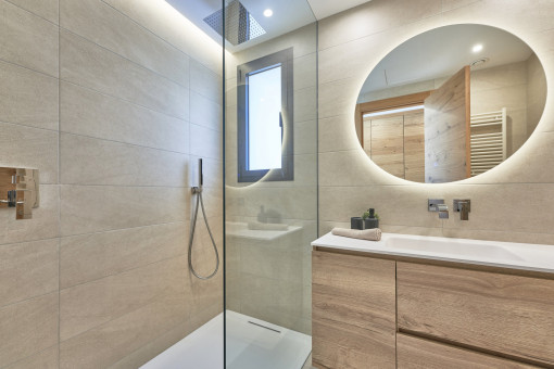 Modern bathroom