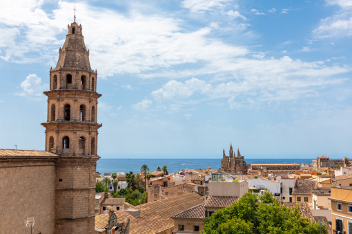 View over the cathedral and the sea