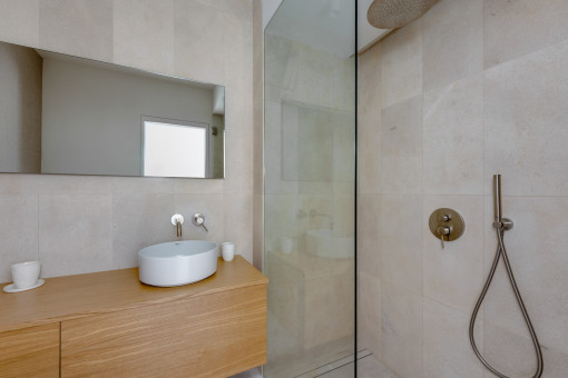 Bath 2