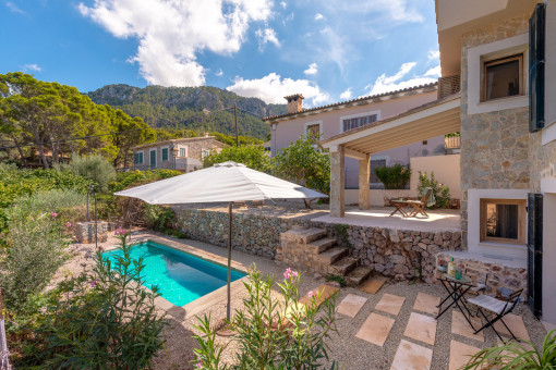 Pool area