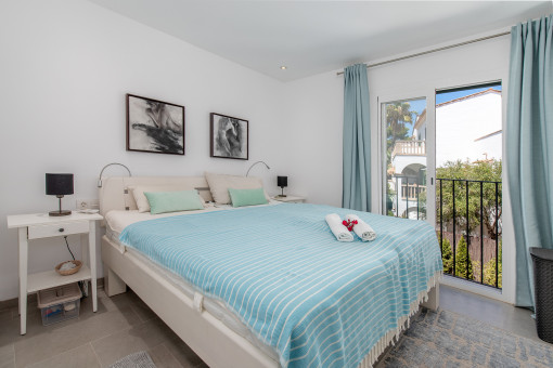 One of 2 bedrooms