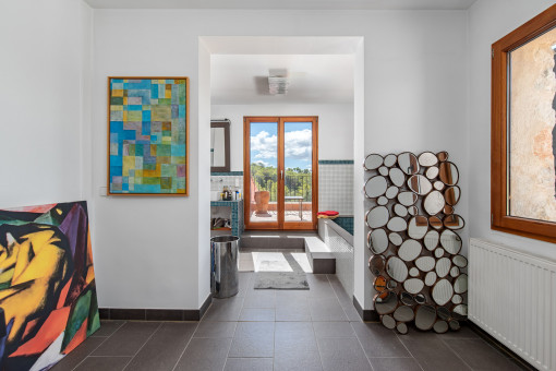 En suite bathroom