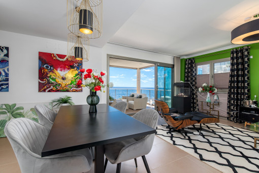 Bright living and dining area