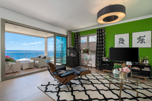 Living area with sea view