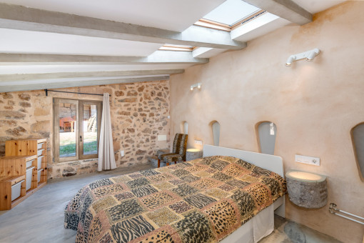 Separate guest room