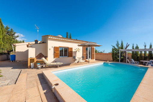 Charming Finca with Pool in a Peaceful Natural Setting in Llucmajor