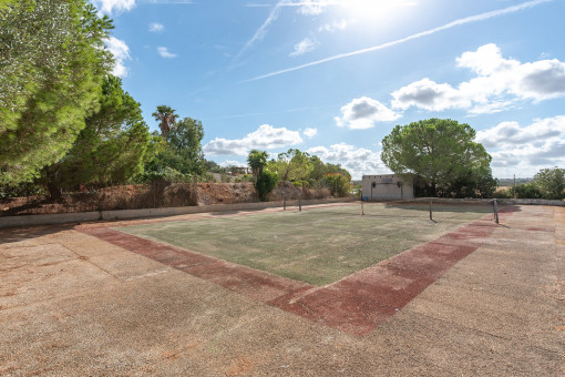 Private tennis court