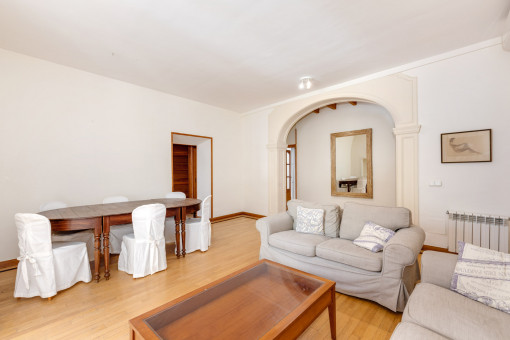 Living-dining area