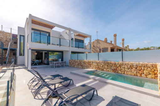 house in Cala Mandia