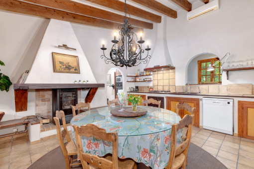 Open kitchen with dining area