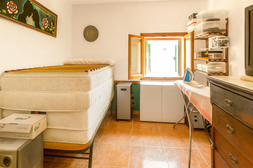 Third bedroom of the lower apartment