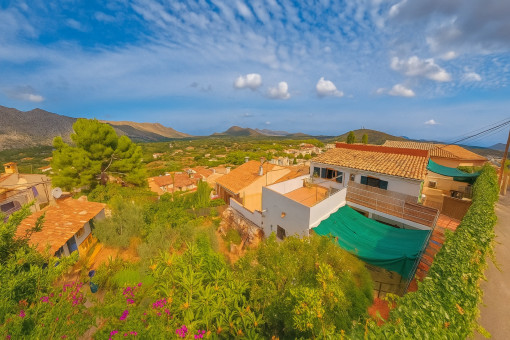 Charming village house in Pollensa with panoramic bay views – two units and Mediterranean garden