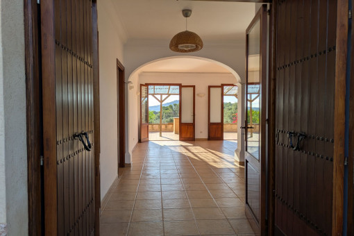 Unfurnished finca for rent