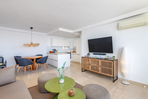 Living and dining area