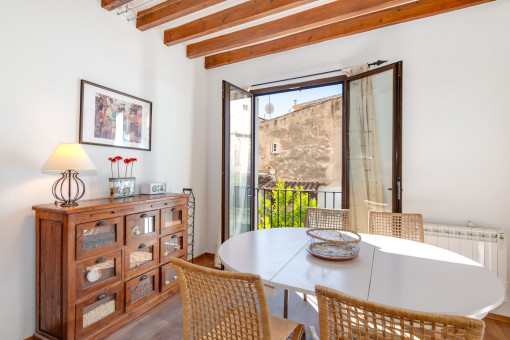 Bright, light-flooded dining room