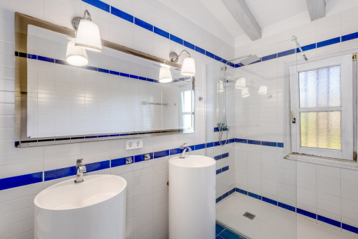 Bathroom with clean, streamlined design