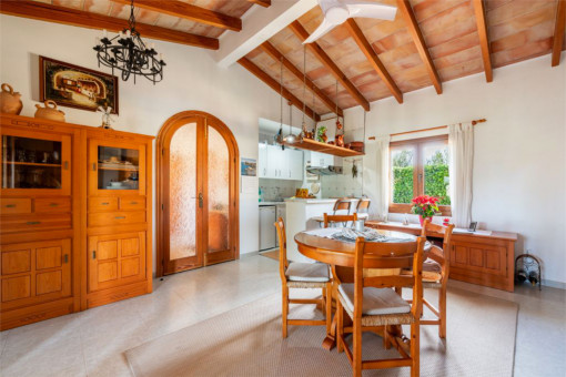 dining area with kitchen