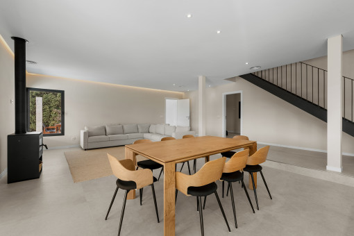 Open-plan kitchen and dining area
