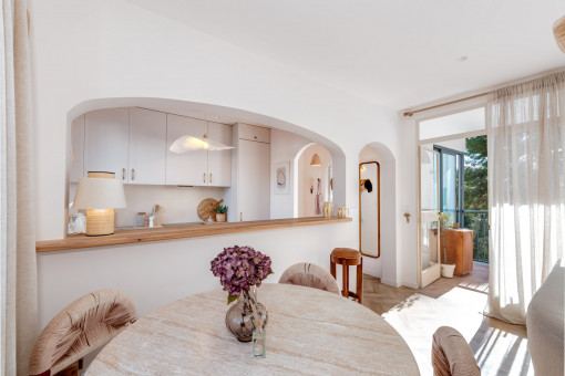 Kitchen and dining area