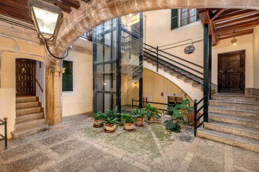 Traditional building